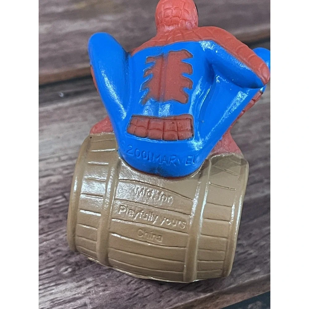 Spider-Man Sitting on a Barrel Vinyl 2.5